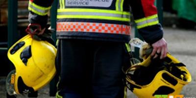 蘇格蘭小狗意外墜穀，26名消防員出動營救